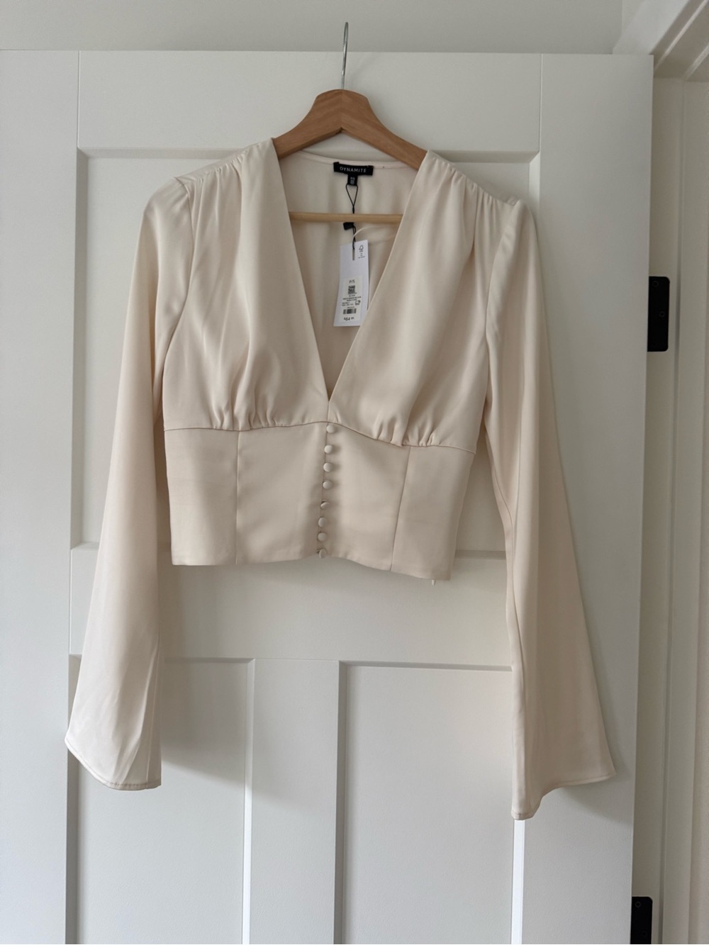 NWT Dynamite Off White Satin Top - Picture 2 of 5